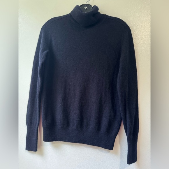 Everlane Cashmere Blue Turtleneck Sweater - Picture 11 of 11